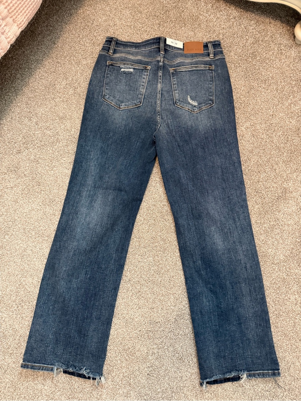 Judy Blue Women's High-Rise 90's Straight Leg Ripped Jeans Size 15/32 NWT - Picture 10 of 16